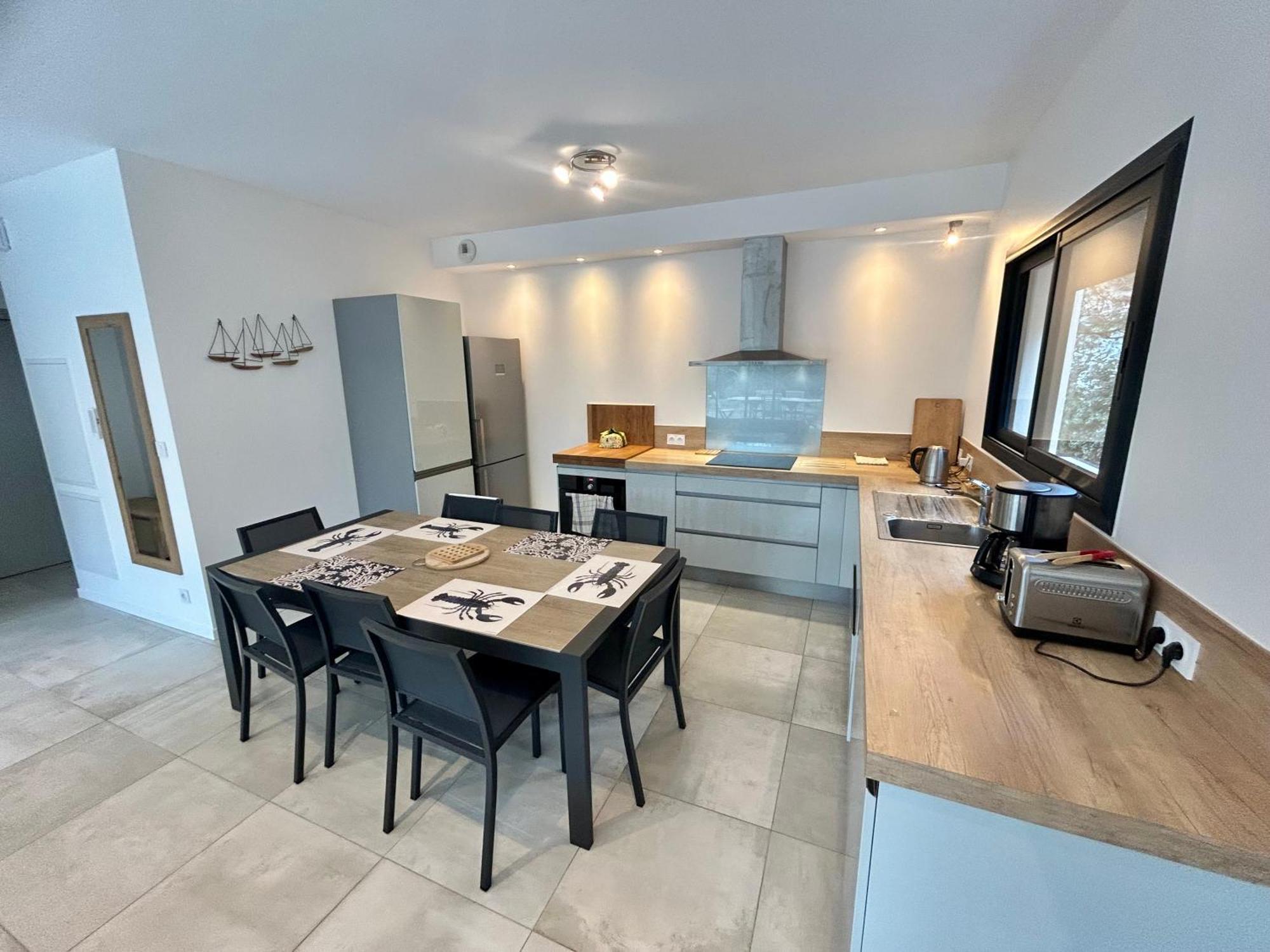 Appartement Luxe Le Levant Hyeres Exterior photo